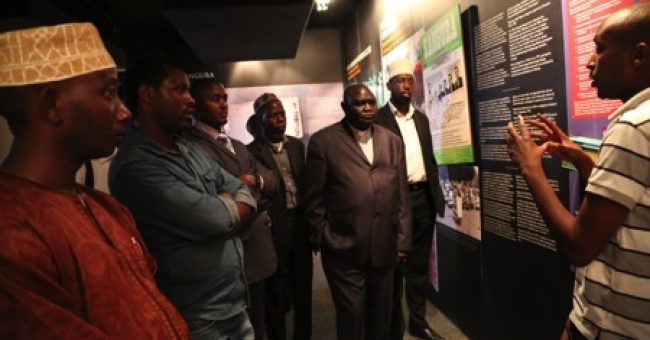 14892966181_214ab9019f_o-2